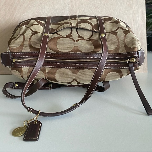 Coach Hand Bag - Picture 4 of 6